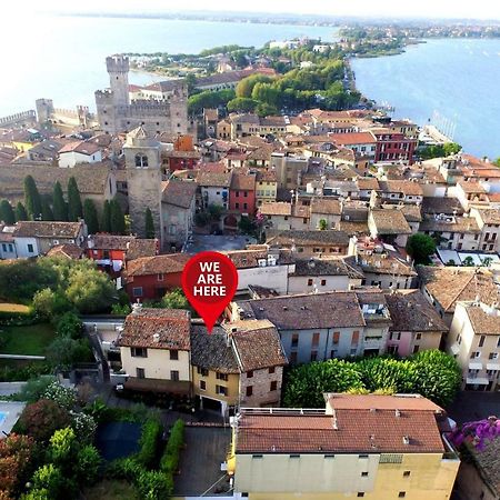La Briciola Apartment Sirmione Bagian luar foto